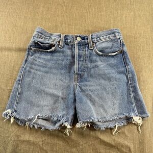 Levi's Shorts Women’s Sz 26 Wedgie Straight Denim Jean Cutoffs Medium Wash Hem